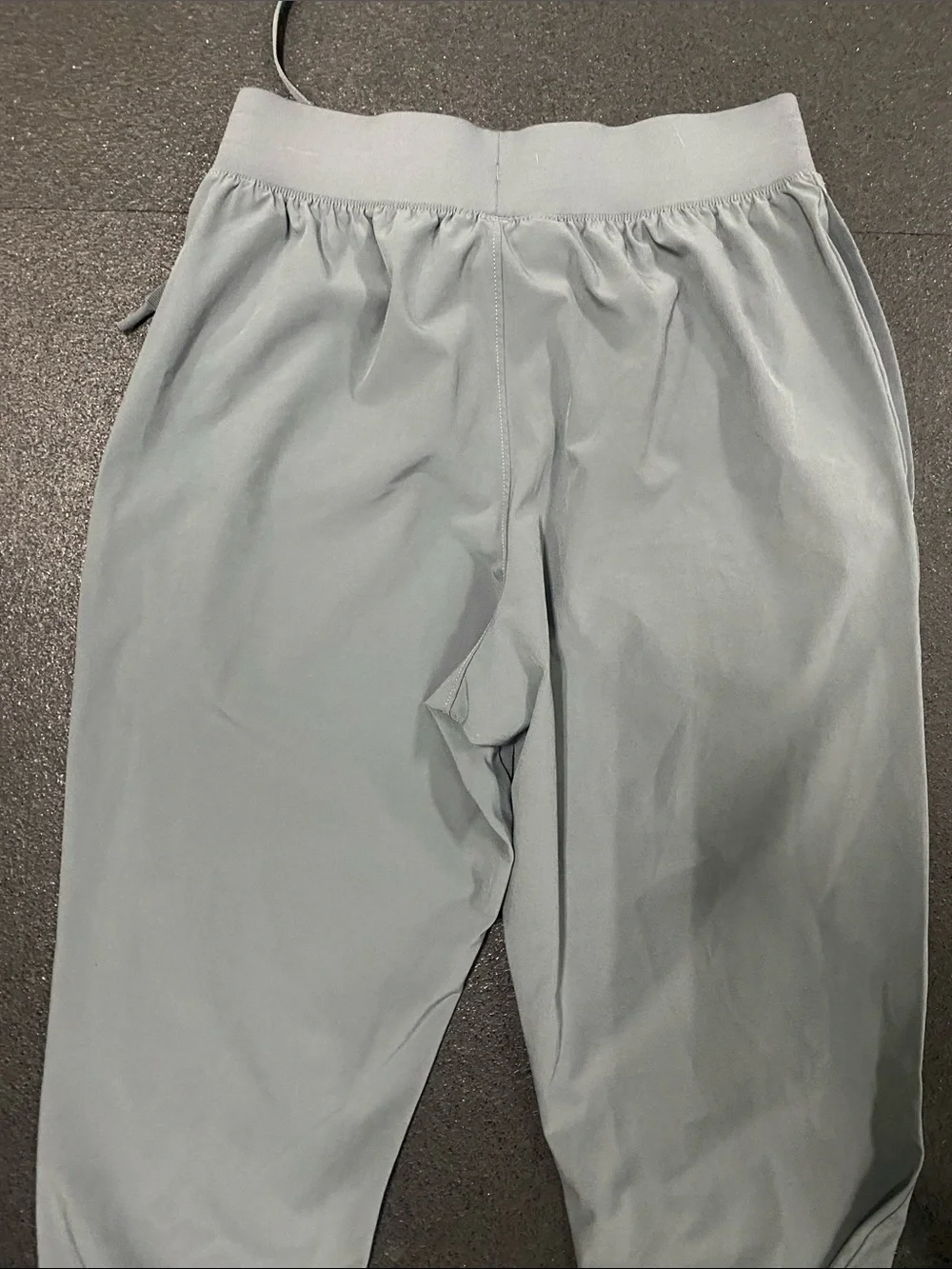 Under Armour Gray Athletic Shorts with Logo size M